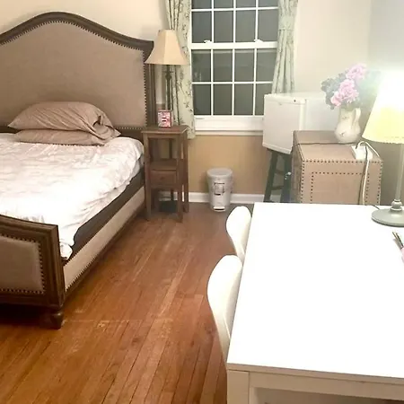 B4 A Private Room In Naperville Downtown With Desk And Wi-Fi Near Everything