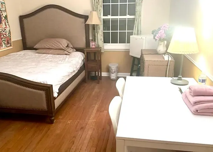 B3 A Private In Downtown With Desk And Wi-fi Near Everything Habitación en casa particular
